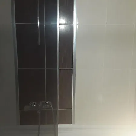 Отель Savis *